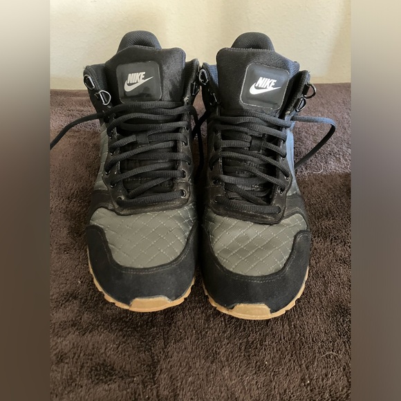 Nike Womens Md Runner 2 Mid Prem Hi Top Trainers 845059 Sneakers Shoes 004 - Picture 5 of 5